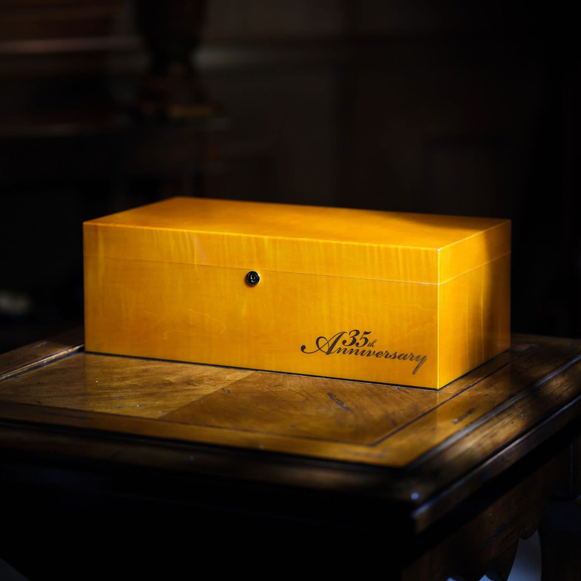 Gurkha  35th Anniversary Humidor Yellow (inkl. 75 Gurkha 35th Anniversary Zigarren)